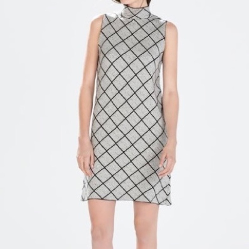 Romeo & Juliet Couture Grey Knit Sweater Dress Mock Neck Sleeveless M RJ36405
